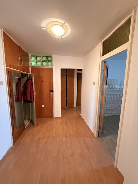 Iancului, Avrig, Ferdinand, Ritmului, 10 min. metrou Iancului